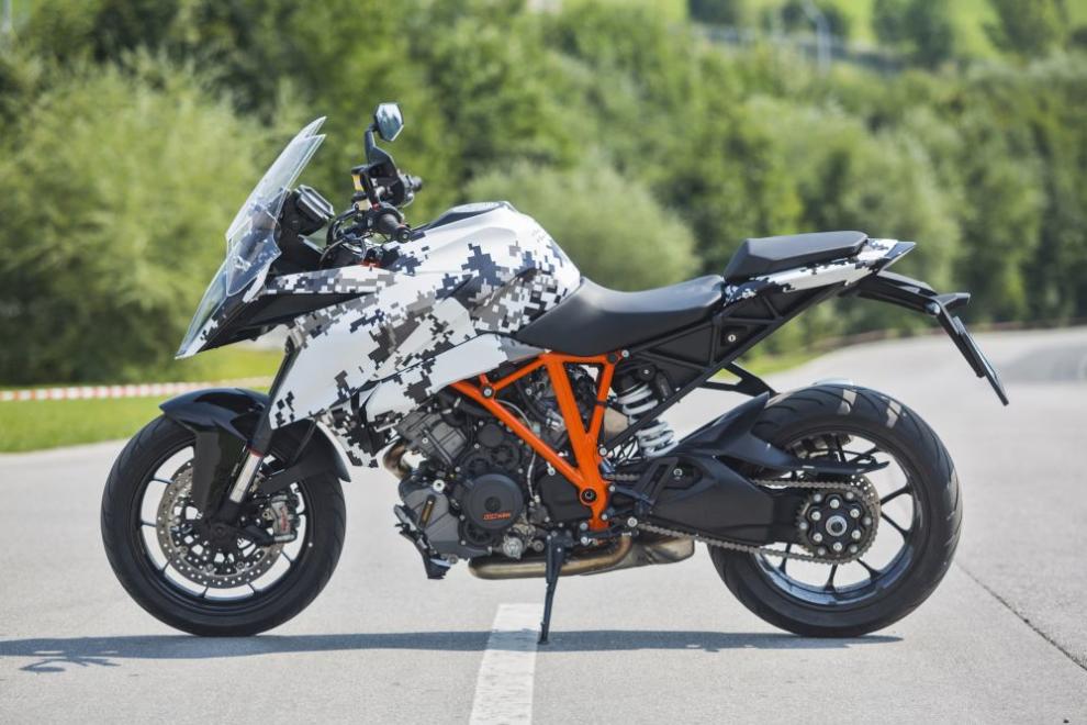 KTM_034